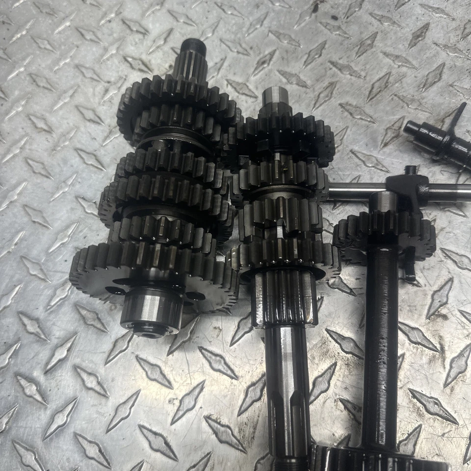 Kawasaki Bayou 220 1992 transmisión OEM transmisión transmisión cambio tambor horquillas engranajes eje B306 Foto 4 de 4