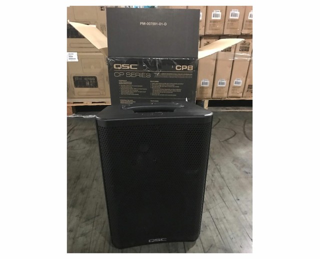 qsc cp8 compact powered loudspeaker