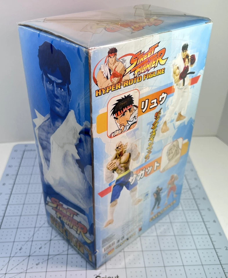 Figura de acción Sota Toys Street Fighter Evil Ryu Rotocast usada Foto 3 de 4