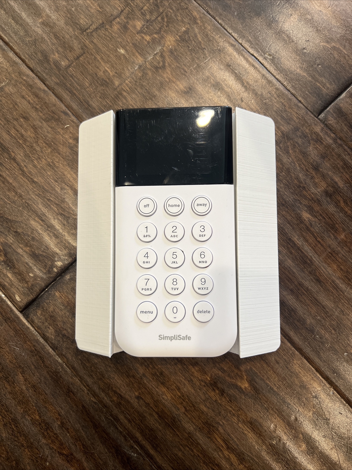 SimpliSafe Home Security System Original Wireless Keypad Remote White SSKP3