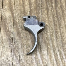 H & R , Mod. The American Double Action, 32 Cal. Part: Trigger - L9