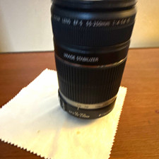 Canon EF-S 55-250mm f/4-5.6 IS Telephoto Zoom Lens EF-S Mount 58mm AF/MF