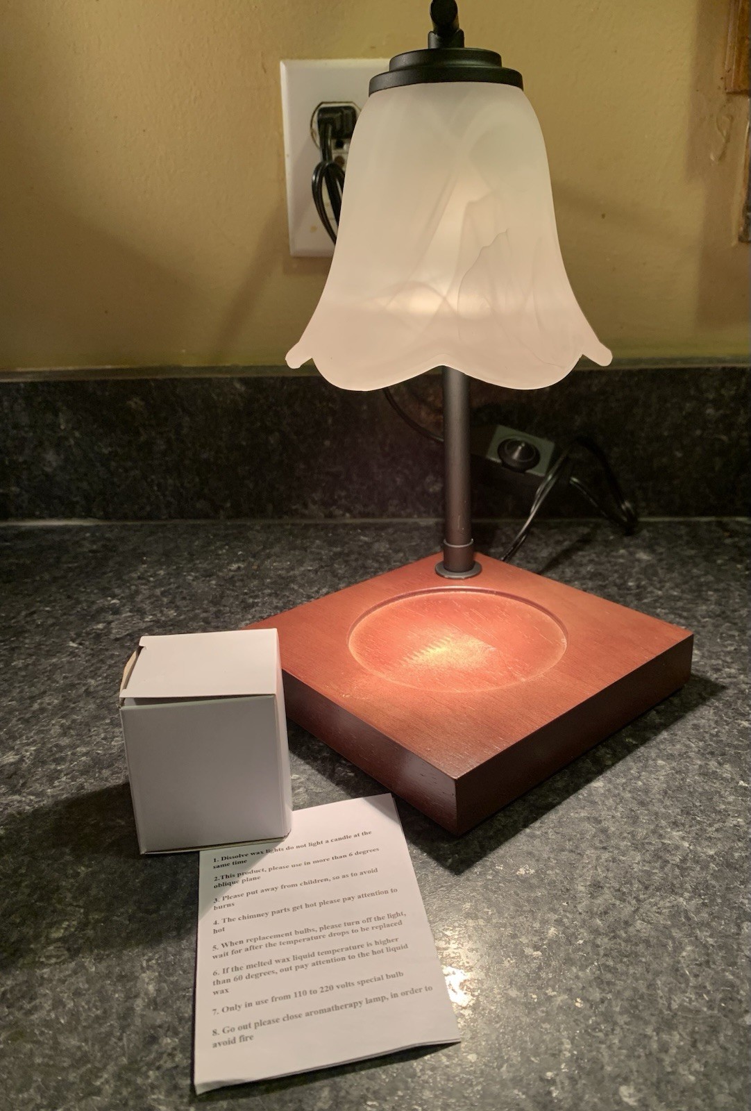 Electric Warmer Lamp For Candles Wax Wafers Or Essential Oils