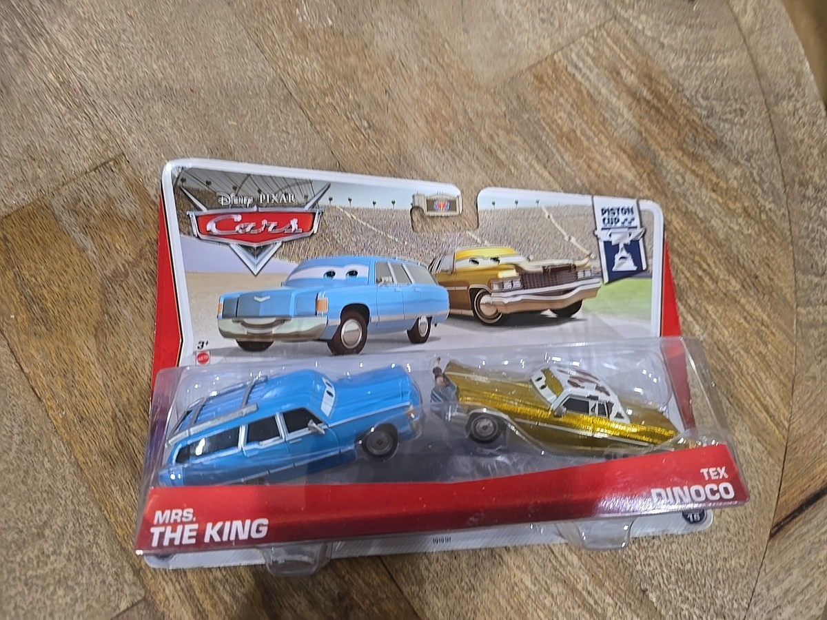 Disney Pixar Cars Mattel 1 55 Diecast 2013 Mrs The King Tex Dinoco