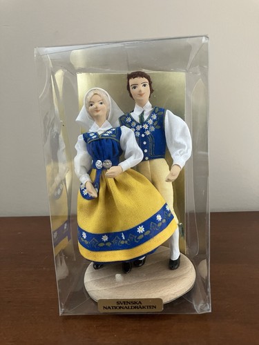Handmade Vintage Traditional Swiss Souvenir Dolls NIB, Unopened