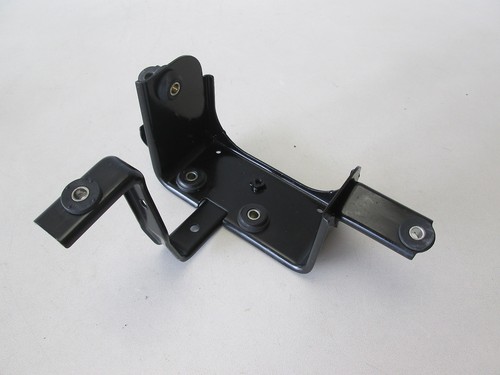 Halter ABS Pumpe Befestigung Druckmodulator Suzuki GSF 1250 Bandit WVCH 07-09