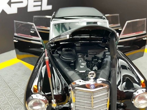 1stGeneration Mercedes-Benz S-Class Classic Car Norev 1:18 300S W186 Alloy Car - Picture 3 of 10