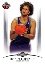 ROBIN LOPEZ 2008-09 TOPPS HARDWOOD RC /2009