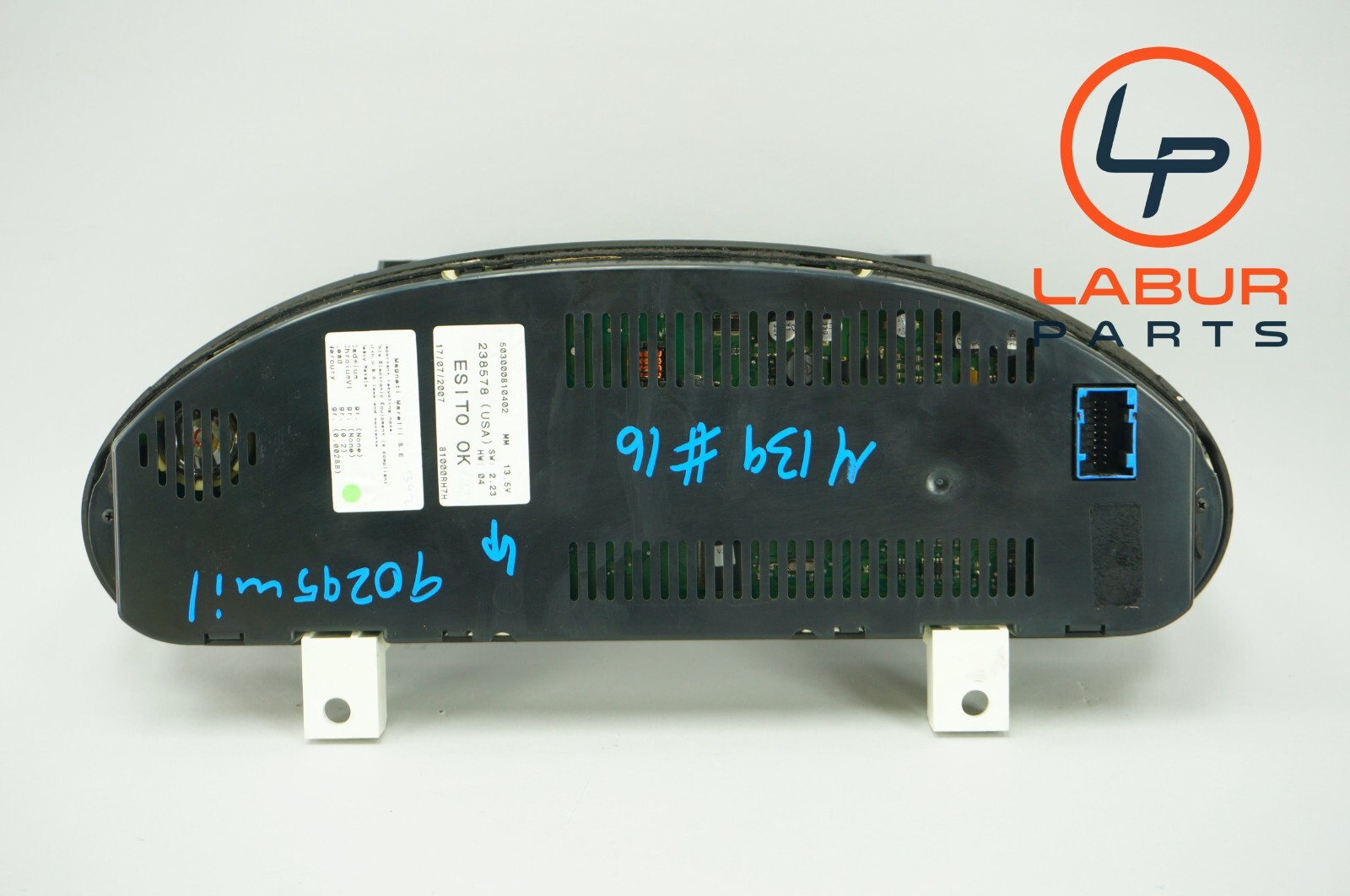 M139 04-08 Maserati Quattroporte Instrument Cluster Gauge Speedometer 90K C861