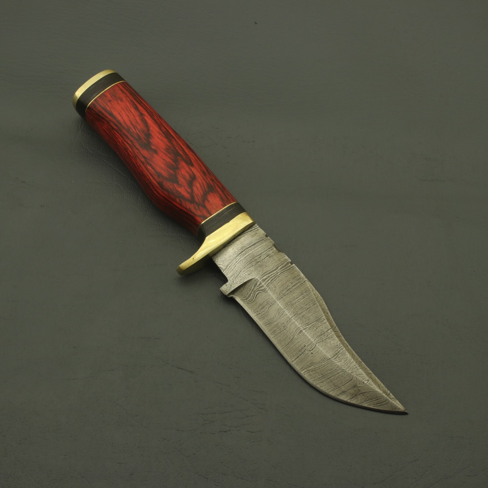Handmade Damascus Steel Blade Knife with Pure Rosewood Handle & Leather Sheath
