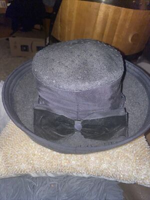 Vintage KOKIN New York Black Velvet Pageboy Hat Vintage Wide Brim Kokin New York Wool Black Velvet Embossed  main image 3