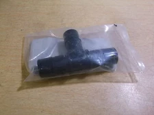 NEW T Connector 10578985C1 Tee  *FREE SHIPPING*