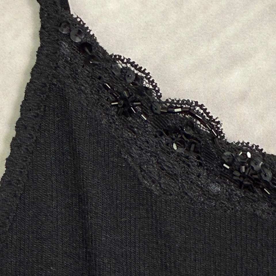 Regata vintage Y2K Express acabamento em renda preta tamanho G lã seda Elena Gilbert bruxa - Imagem 3 de 4