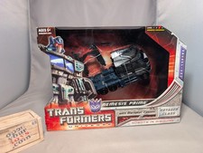 New SDCC Exclusive Hasbro Transformers Universe Classics Nemesis Prime Figure