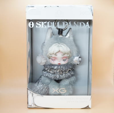 T*o様 【即日発送/未開封】SKULLPANDA XG SKULLPANDA x XG Plush Doll Pendant Japan Exclusive POP UP SHOP