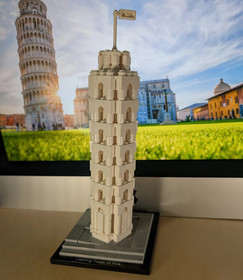 Lego The Leaning Tower of Pisa 21015 Architecture 100% Complete Italy no Box
