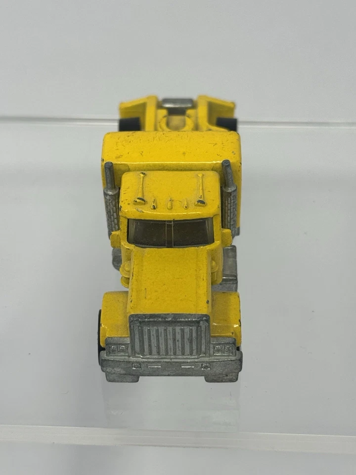 Hot Wheels 1981 Steering Rigs Yellow GMC Tractor Only L2 - Image 3 of 4