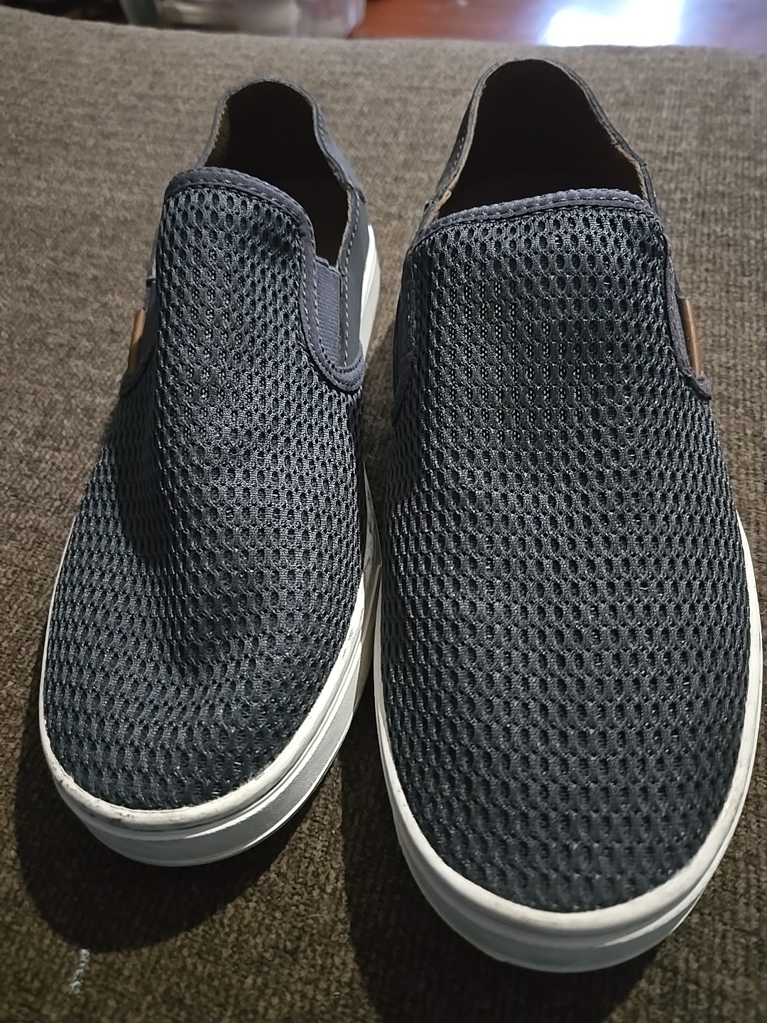 OluKai Pehuea Women's Size 9 Gray Mesh Slip On Casual Shoes Textile Upper