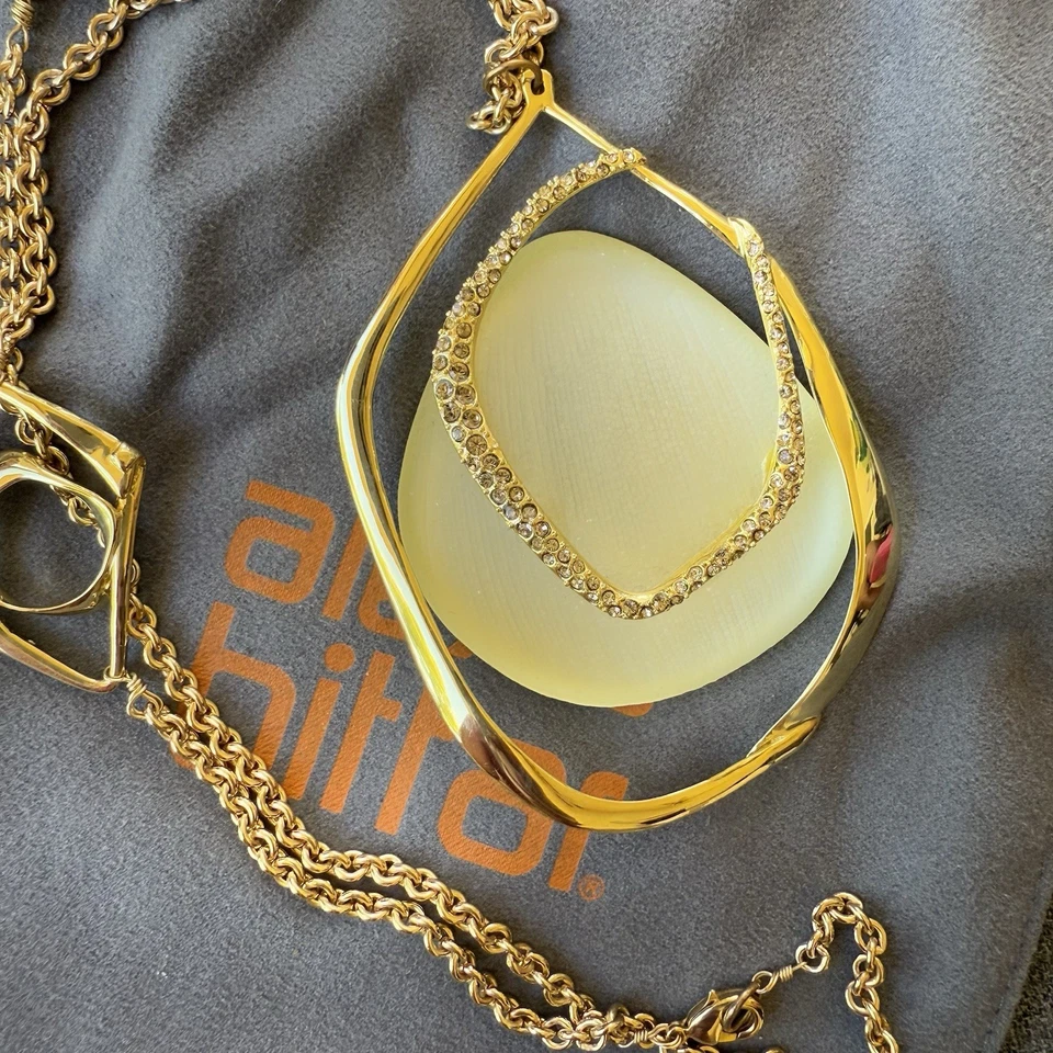Alexis Bittar 复古吊坠项链 Lucite,米色,水钻 24 英寸声明 — 第 3/3 张图片