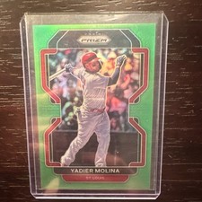 Panini. 2022 Prizm Tier II Yadier Molina #175 Lime Green Prizm /125