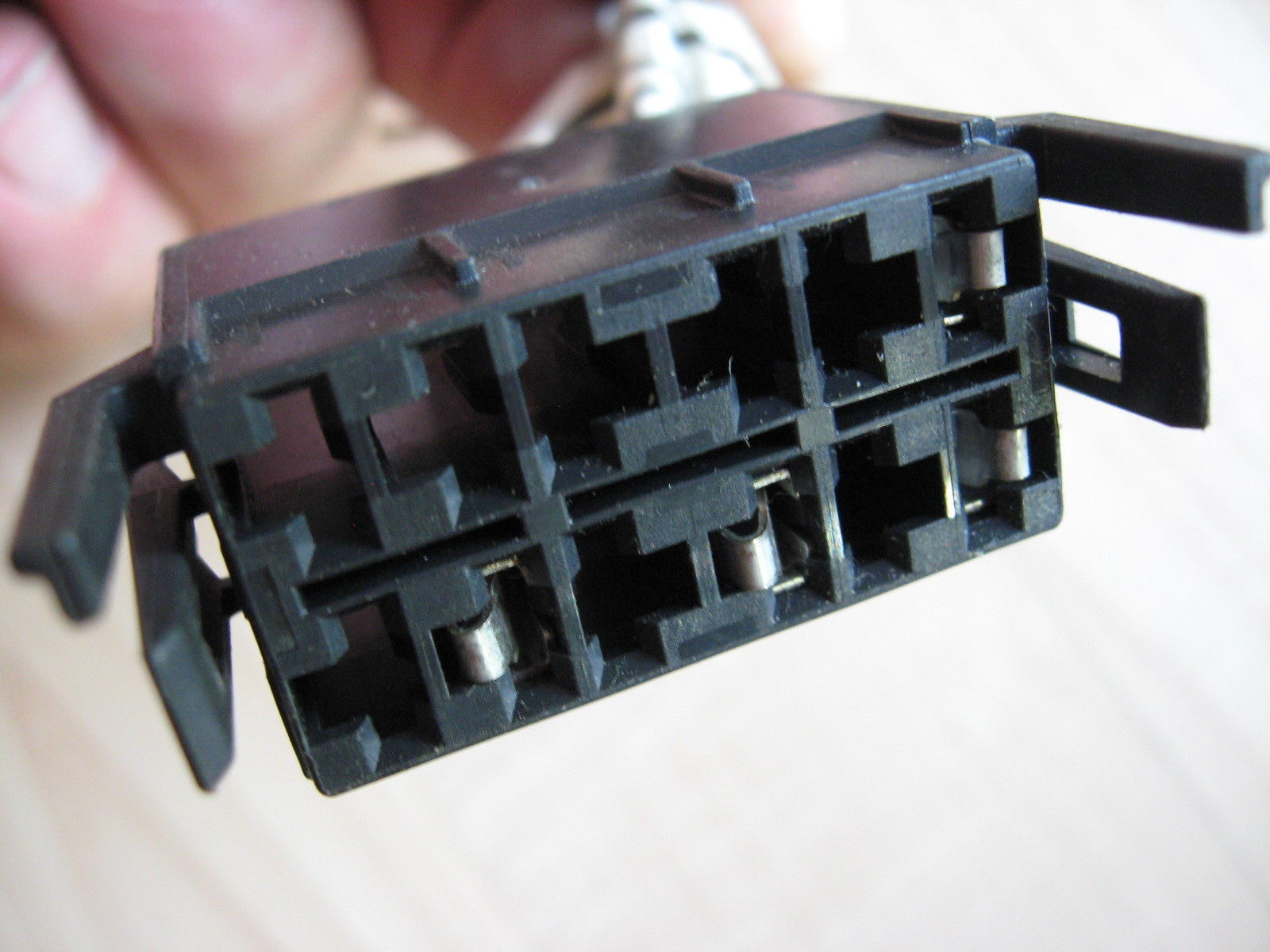 Volvo VNL Delphi Connector w/ Wiring for Traction Control TCS Switch 