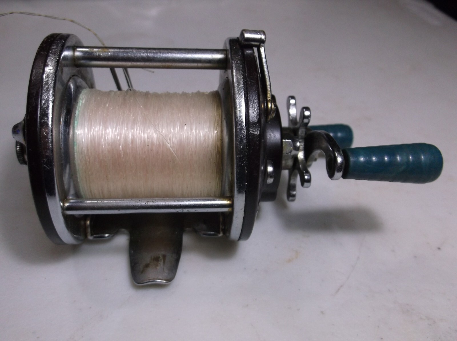 Vintage Penn Peer No. 109 Fishing Reel Falak Tayyeb Platinum