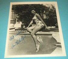 ANN RUTHERFORD /  8 x 10  B&W  AUTOGRAPHED  SWIMSUIT  PHOTO