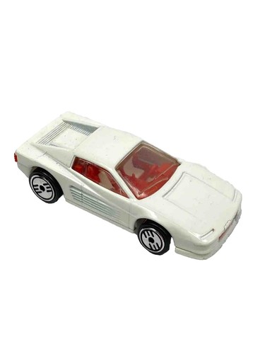 2012 Hot Wheels Retro Miami Vice White Ferrari F512 M NEW and