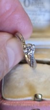 Platinum Diamond Engagement Ring  A Fabulous Design  crossover 