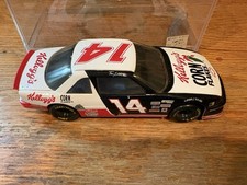 Kellogg's Corn Flakes Terry Labonte 14 NASCAR Chevrolet Stock Car w/ Case