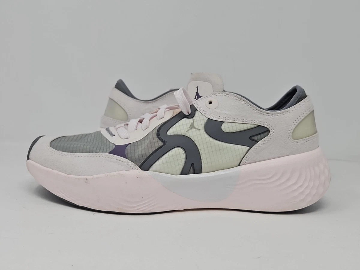 3705 Nike Air Jordan‎ Delta 3 Low Pink Canyon Men\'s Shoes Size 13 EUC Jordan Delta Low 3 8.5 (41.5) New | Mercari main image 2