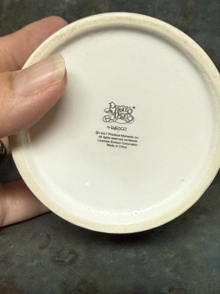 Taza Navidad Precious Moments “Feliz Navidad Abuela” Foto 3 de 4