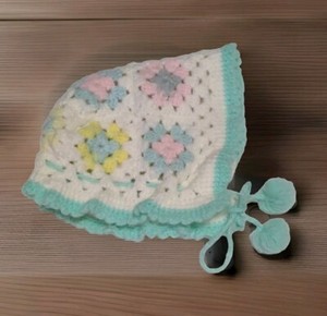 Vtg Hand Crocheted Baby Girls Granny Squares Bonnet Hat Pink White Blue Unisex