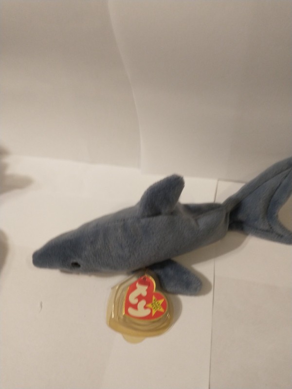 Beanie Baby Ty Crunch Shark 1996 with tags