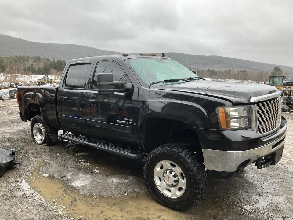 09 GMC SIERRA 2500 brazo de control inferior pasajero delantero derecho Foto 3 de 4