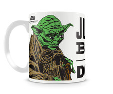 Star Wars Yoda Júzgame por mi talla, ¿verdad? Taza de café oficial