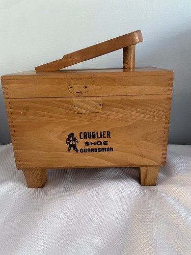 Cavalier Shoe Guardsman Shine Polish Box Wood Missing Latch