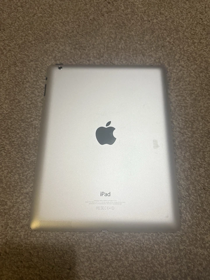 Apple iPad 4 WiFi 9.7" White 32GB - Image 4 of 4