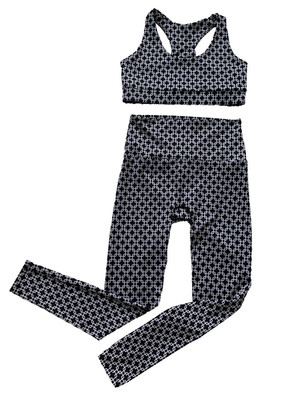 K-Deer Womens Sz L Athletic Yoga 2-PCs Set Leggings & Cropped Top Black & White