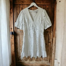 Adelyn Rae Mini Dress White Floral 3D Lace Crochet V-Neck Ruffle Sz L Fit&Flare