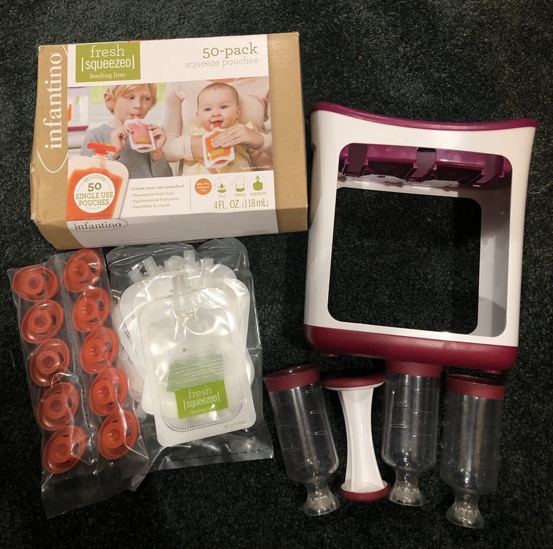 Infantino Squeeze Station and 10 Fresh Baby Feeding Puree Pouches And Lids