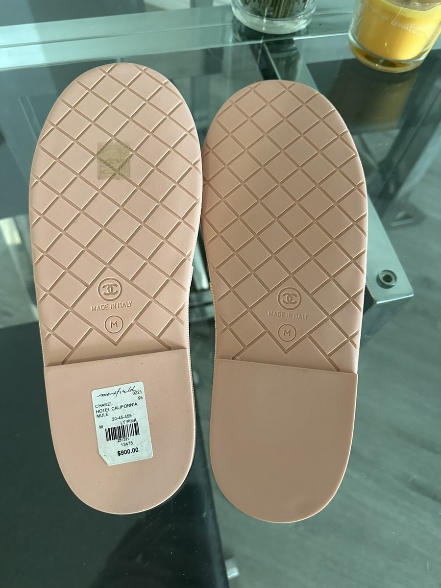 New Chanel CC Flats Slippers Slides Mule Light Pink MEDIUM US8