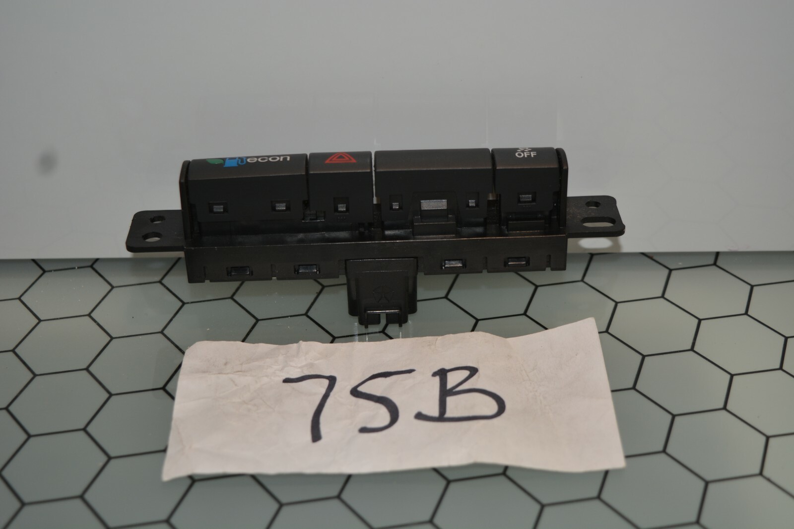 2012 2013 2014 Chrysler Town & Country Hazard ECO Switch Control Power #75-B