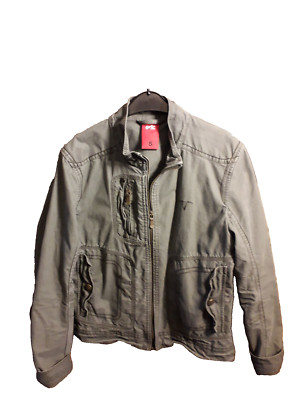 Esprit,Gr.M,lässige Jacke ,grün,neuw.4.3
