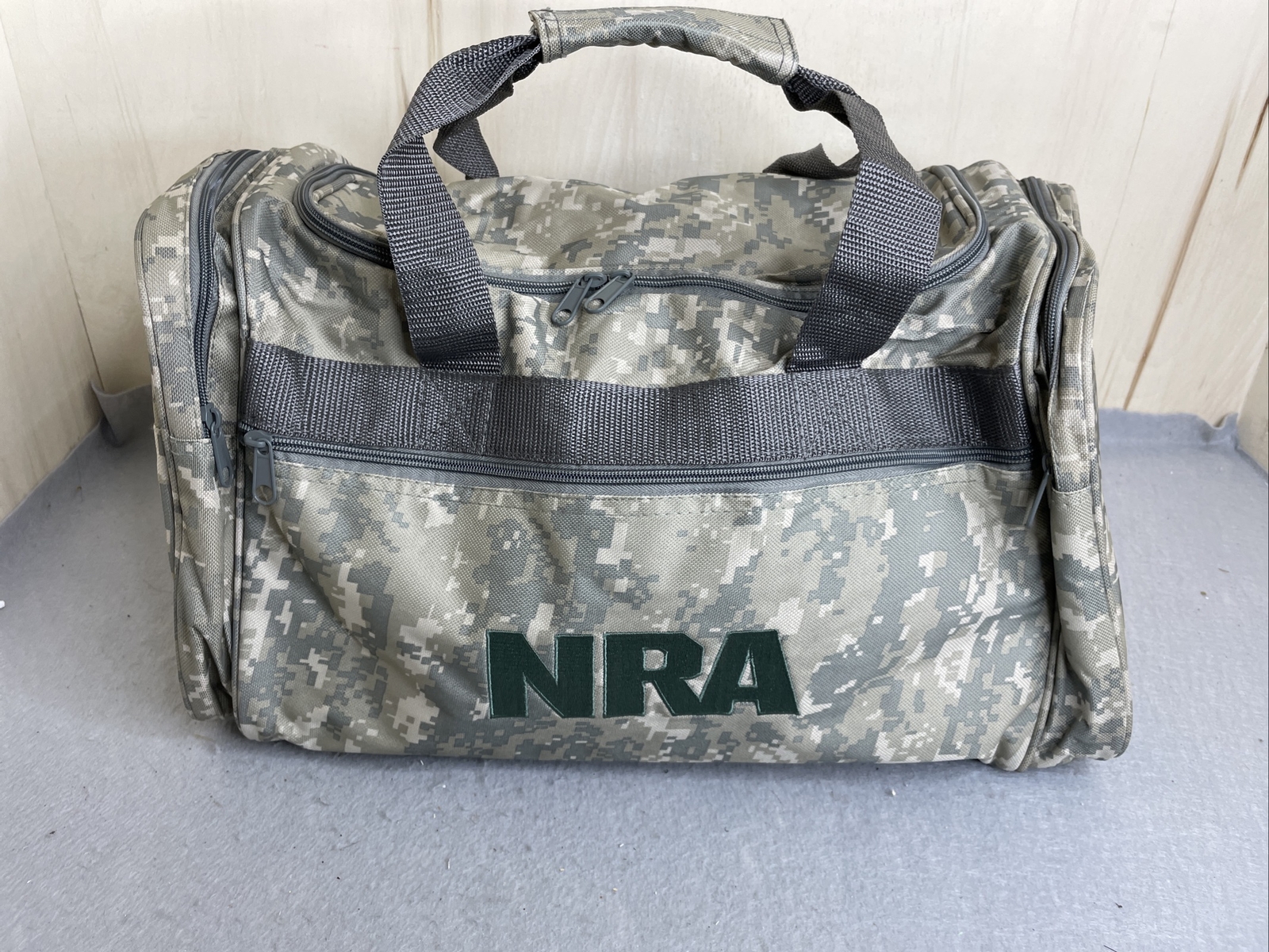 NRA Duffle Bag Gym Bag Tote National Rifle Association Green Digital