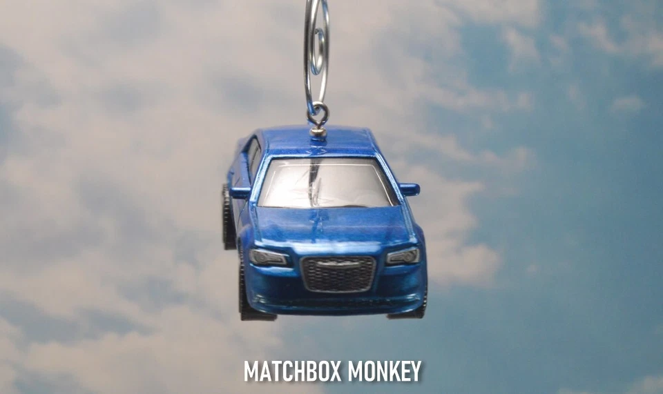 Chrysler 300C 2015 adorno de árbol de Navidad personalizado sedán de 4 puertas 300 C Adorno Foto 3 de 4