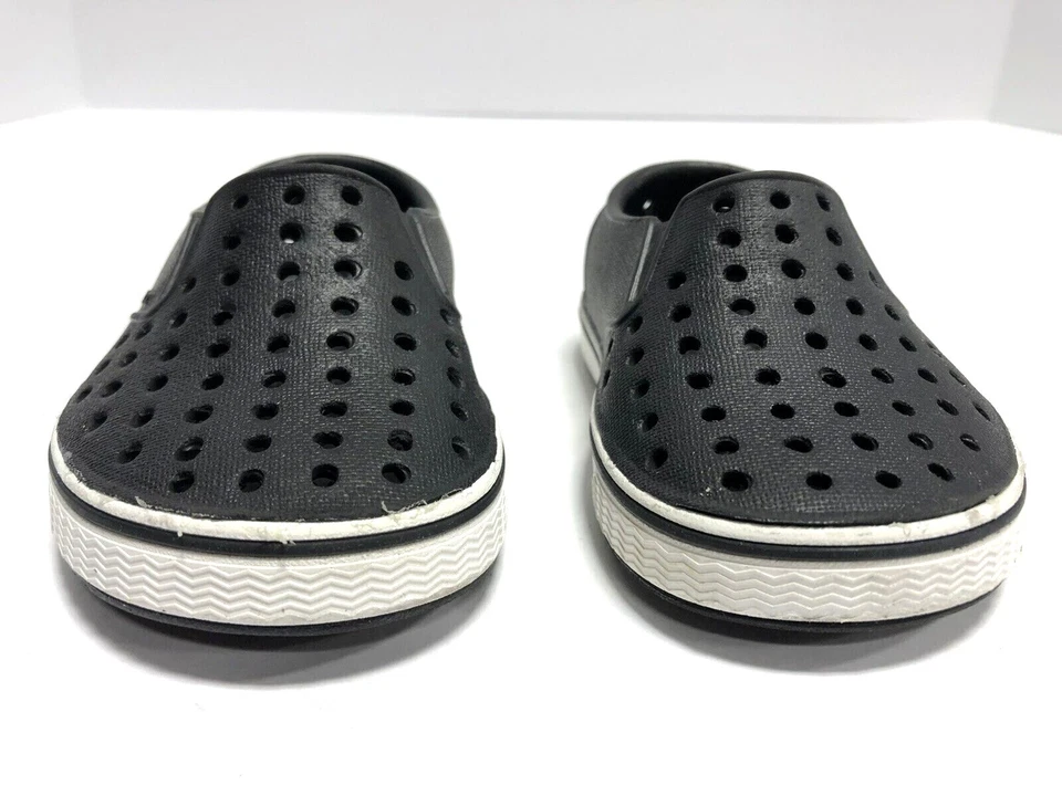 Native Miles 黑/白橡胶鞋 幼儿 男孩/女孩 尺码 4M — 第 3/4 张图片