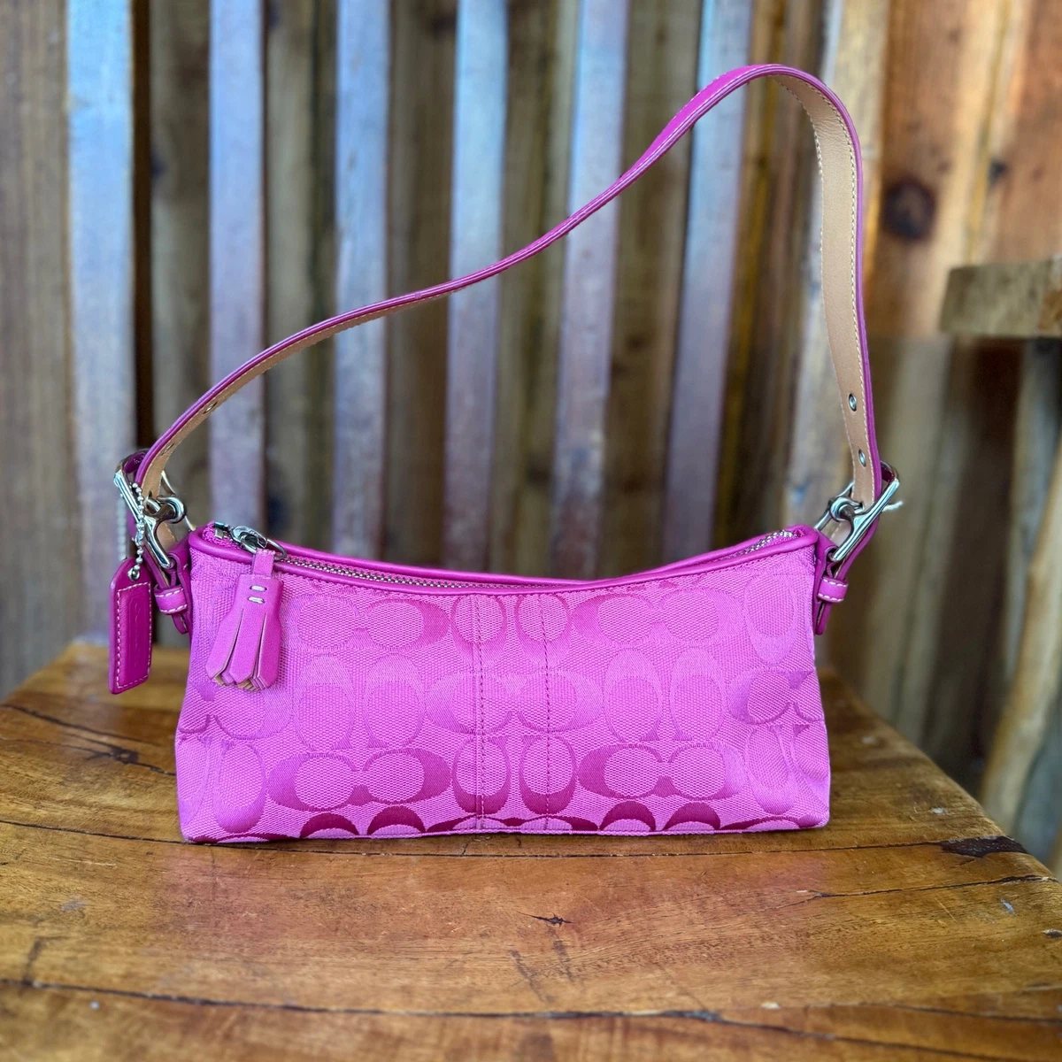 COACH ピンク ボディバッグ 星柄ストラップ Coach ピンク ショルダーバッグ バッグ & ハンドバッグ 女性用 | eBay