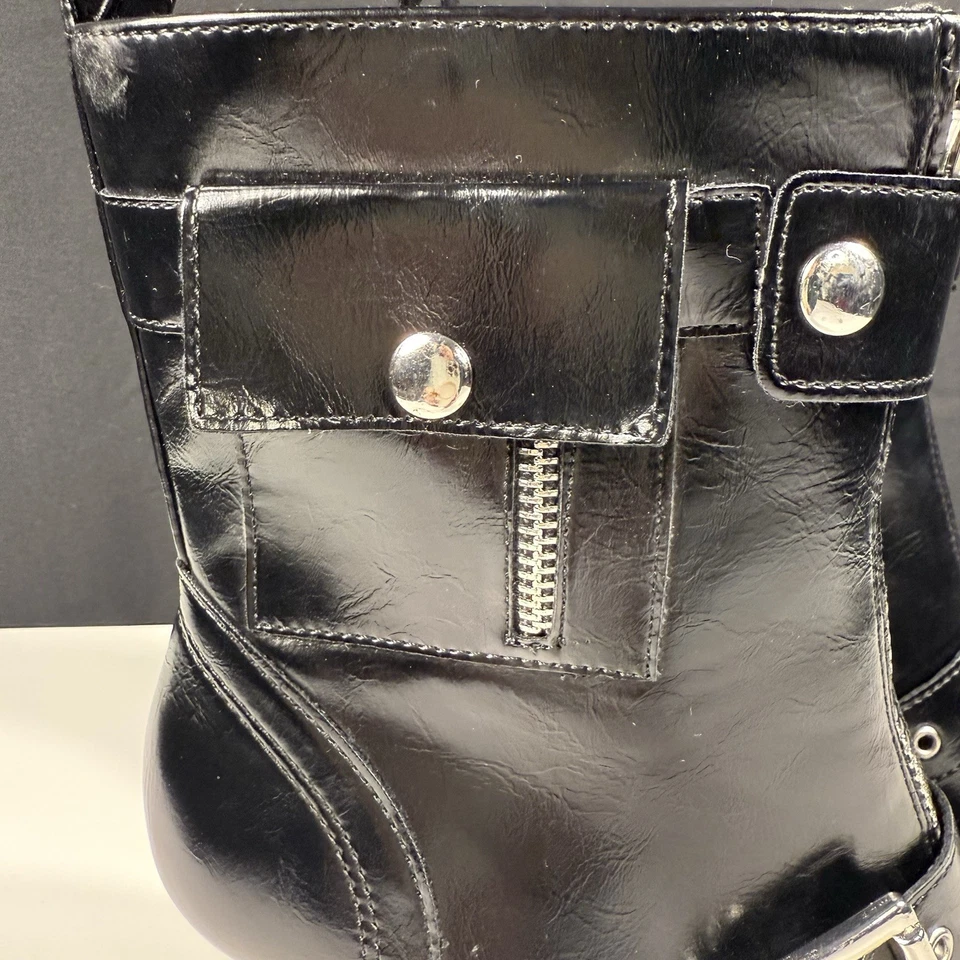 NUEVO Wild Pair Moonbeam Botines Góticos Negros Hebilla Talla 8.5 Tacón de Aguja Puntiagudo Foto 2 de 4