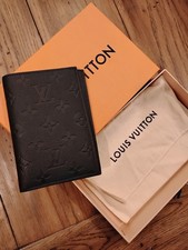 Louis Vuitton Monogram Empreinte Couverture Passeport NM M63914